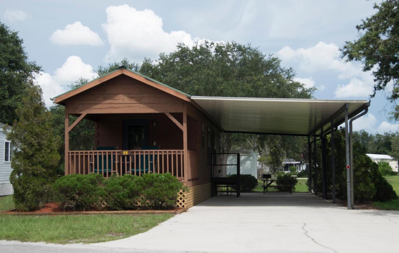 Camp Mack Lodge, Marina & Rv Resort レイク・ウェルス エクステリア 写真